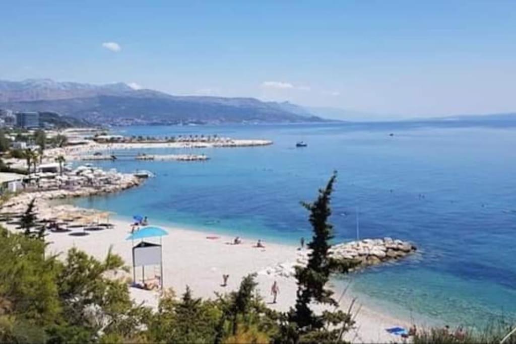 Bright And Colourful Apartment Luce -Sandy Beach سبليت المظهر الخارجي الصورة